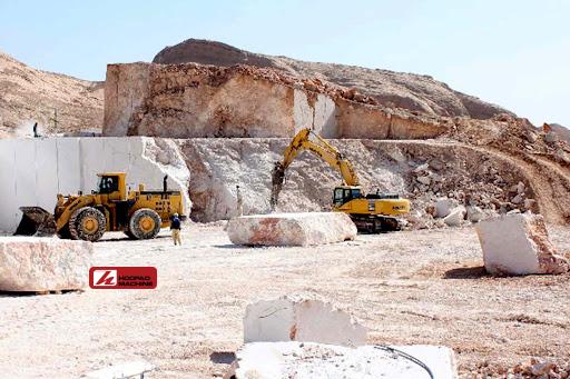 ذخیره ۳۸۰ میلیون تن سنگ‌های تزئینی در معادن خراسان جنوبی