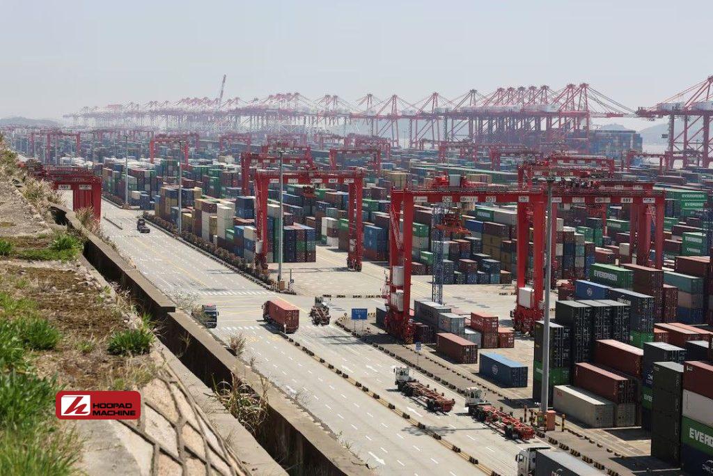 رشد صادرات چین در ماه مه کاهش یافت و فشارهای کاهش تورمی عمیق‌تر شد