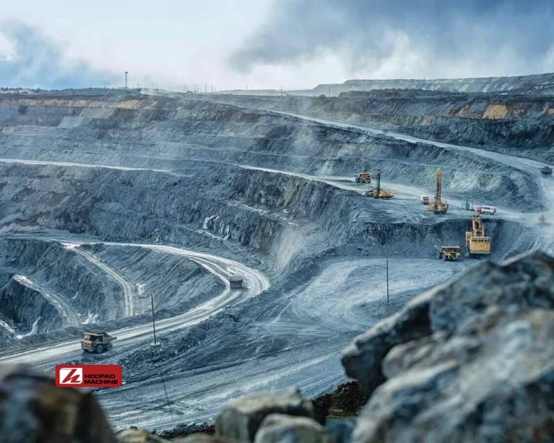 تمدید پروانه‌های بهره‌برداری معادن بلامانع است