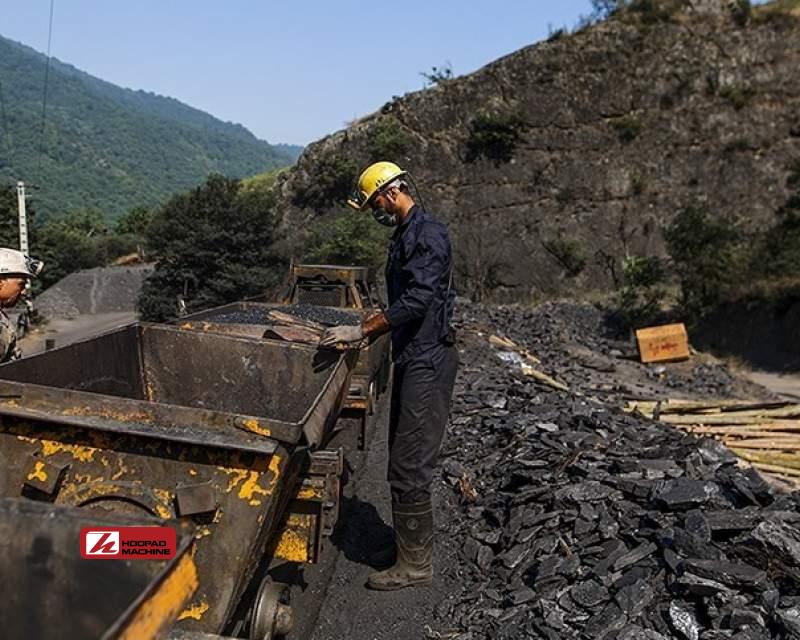 کاهش ۱۵ درصدی تولید زغال‌سنگ؛ بحران نقدینگی و ایمنی، معادن را زمین‌گیر کرد