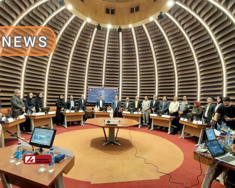 نشست خبری حمیدرضا بادکوبه هزاوه مدیرعامل شرکت آلومینای ایران