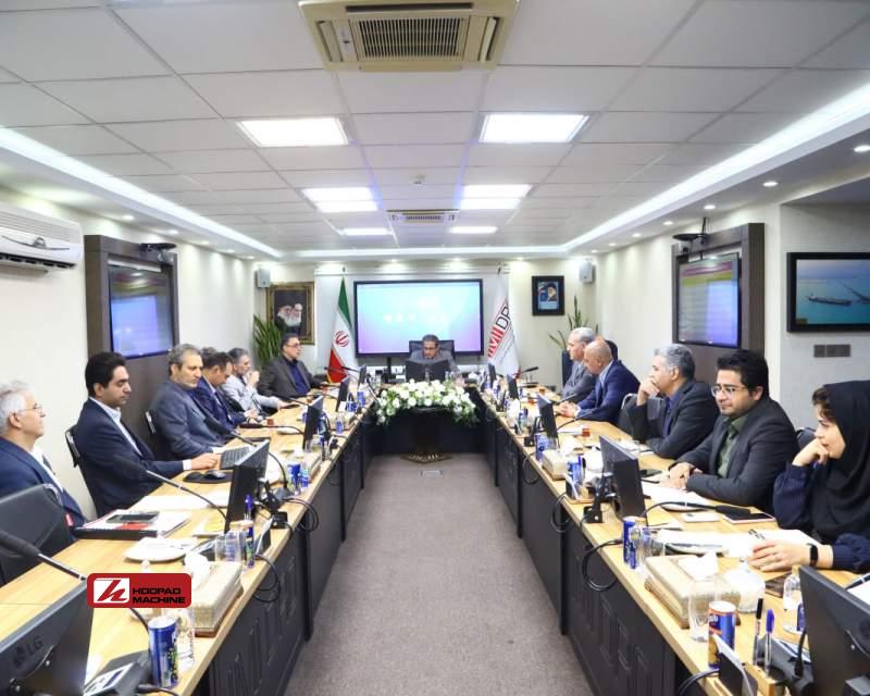 آقاجانلو: اجرای طرح‌های ملی اولویت‌ یابد