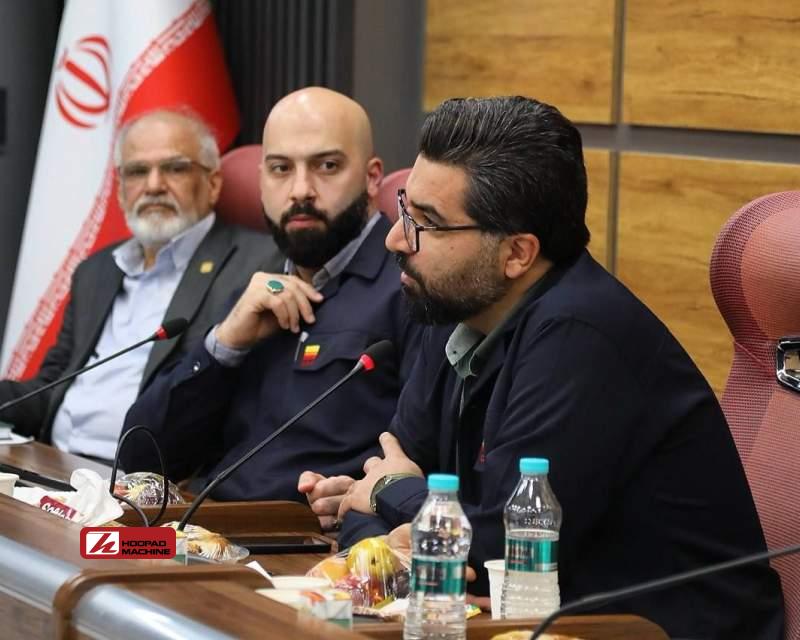 مطالبات بازنشستگان در اولویت فولاد خوزستان است