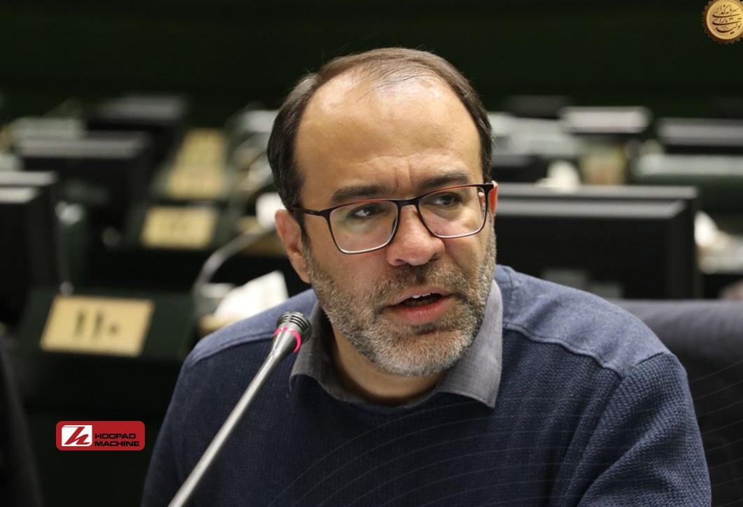 اقدام مثبت فولاد مبارکه در بهرهبرداری از بزرگترین نیروگاه خورشیدی کشور