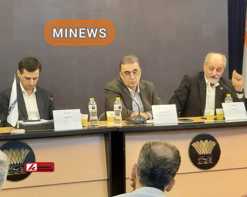 فولادسازان را دنبال نخود سیاه فرستادهاند!